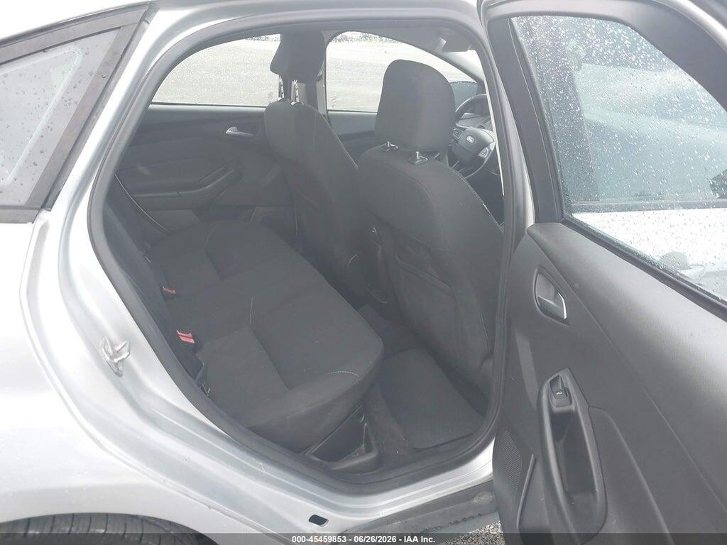 1FADP3F27GL276391 2016 FORD FOCUS photo no. 8