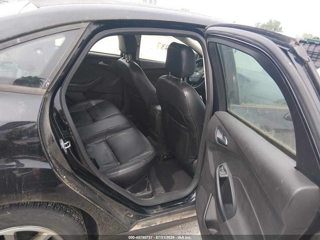 1FADP3F28GL274830 2016 FORD FOCUS photo no. 8
