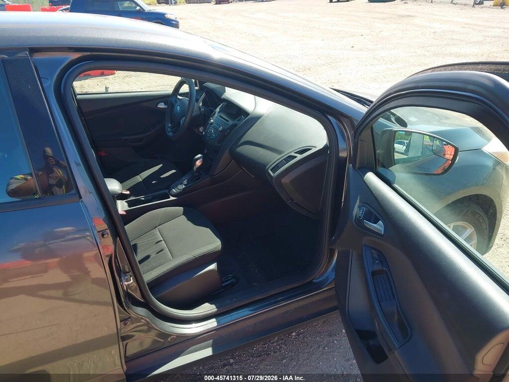 1FADP3F21GL400042 2016 FORD FOCUS photo no. 5