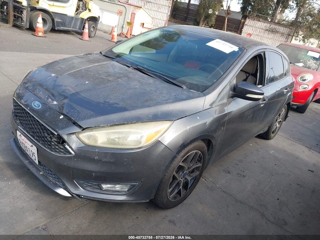 1FADP3K29GL268251 2016 FORD FOCUS photo no. 2
