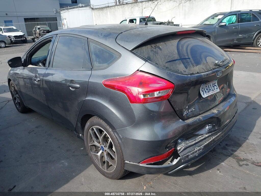 1FADP3K29GL268251 2016 FORD FOCUS photo no. 3