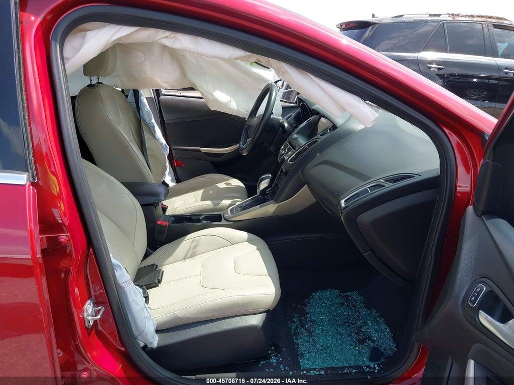 1FADP3N24GL222726 2016 FORD FOCUS photo no. 5