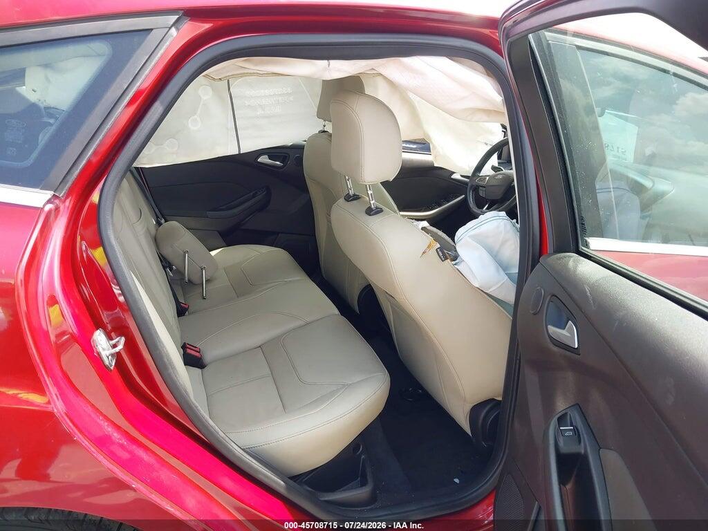 1FADP3N24GL222726 2016 FORD FOCUS photo no. 8