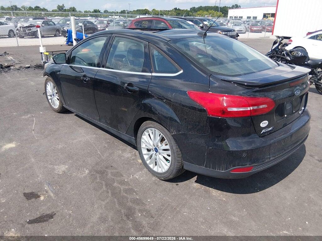 1FADP3J20GL250609 2016 FORD FOCUS photo no. 3