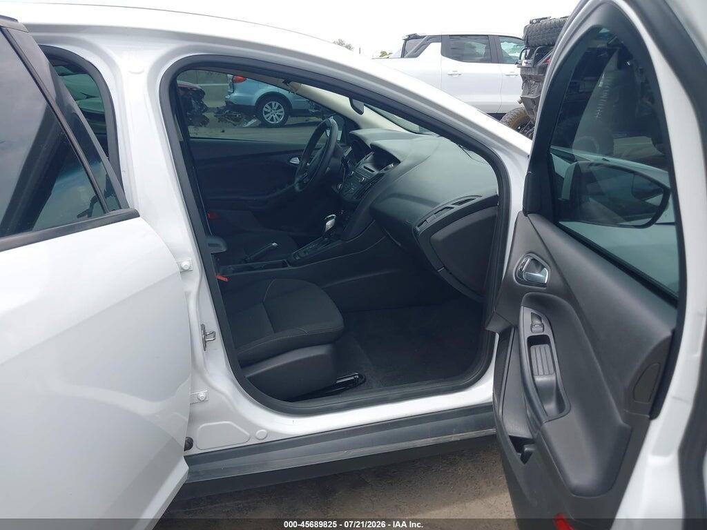 1FADP3K25GL263791 2016 FORD FOCUS photo no. 5