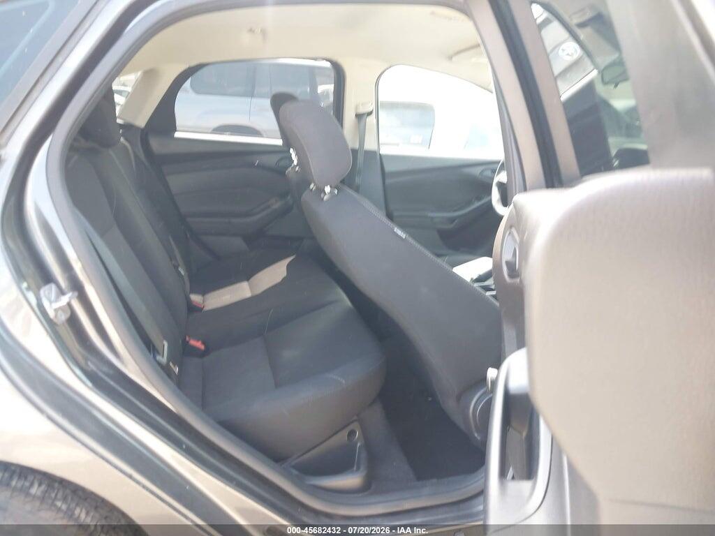 1FADP3E25GL275953 2016 FORD FOCUS photo no. 8
