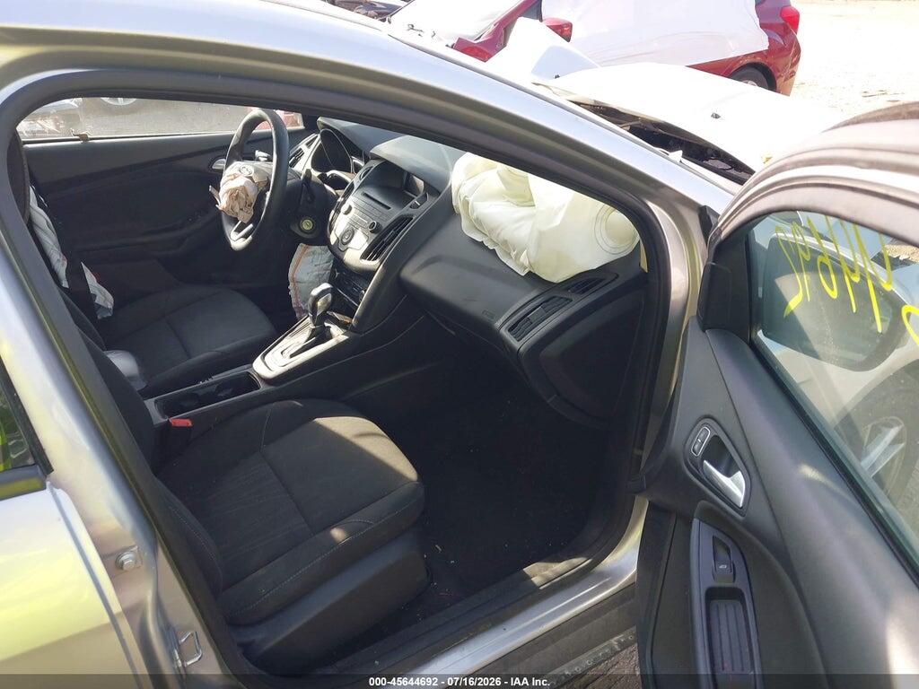 1FADP3F26GL332045 2016 FORD FOCUS photo no. 5