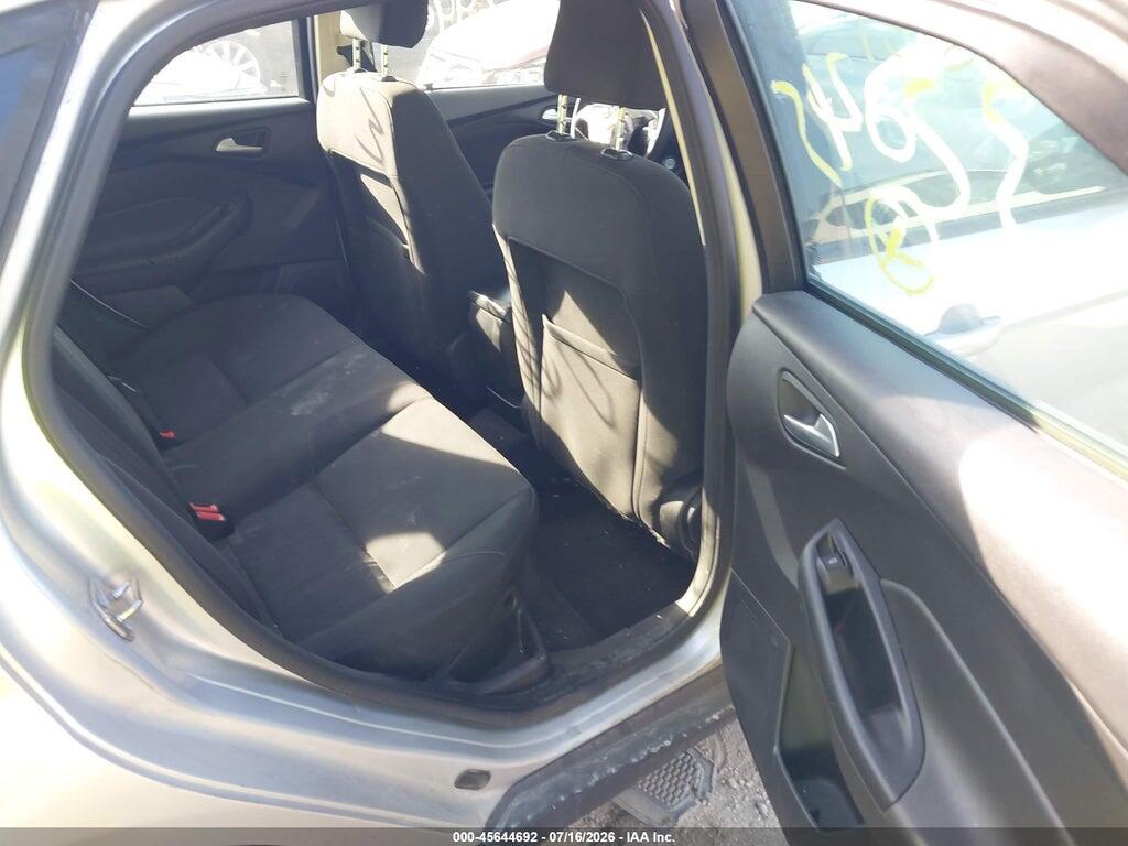 1FADP3F26GL332045 2016 FORD FOCUS photo no. 8
