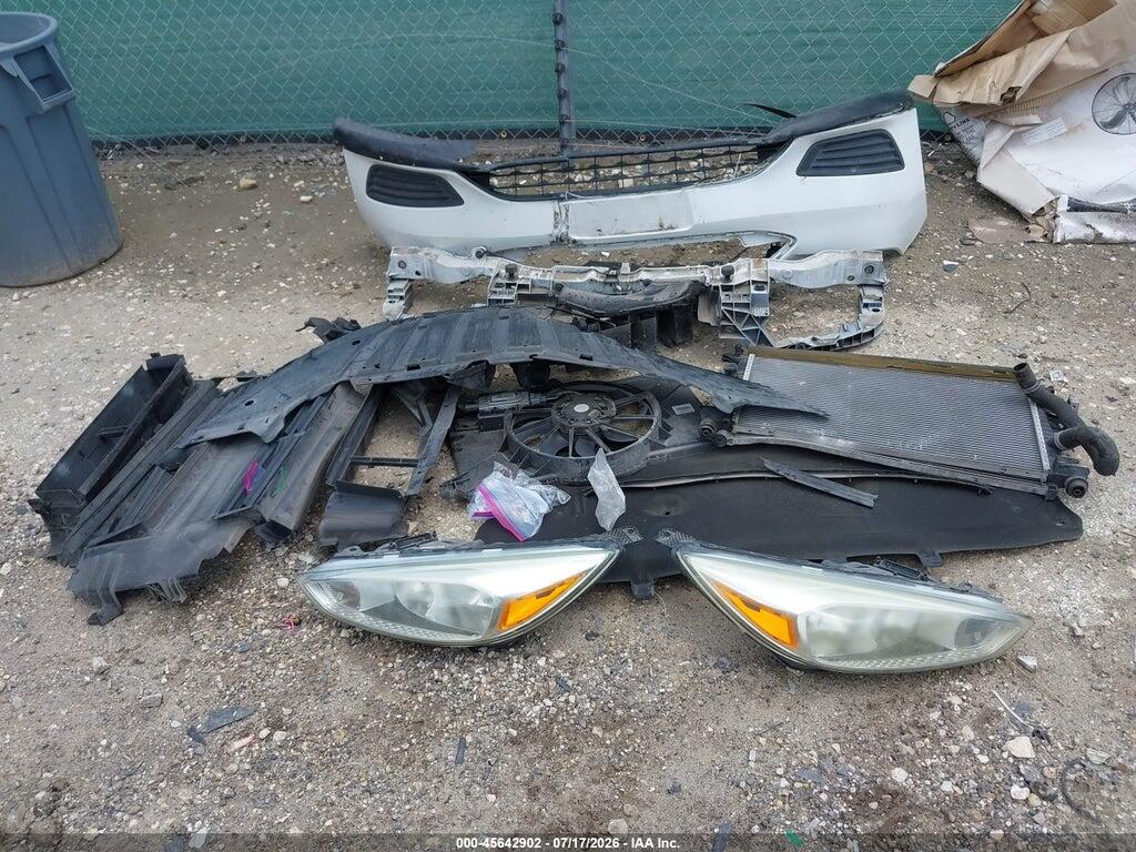 1FADP3E21GL360482 2016 FORD FOCUS photo no. 12