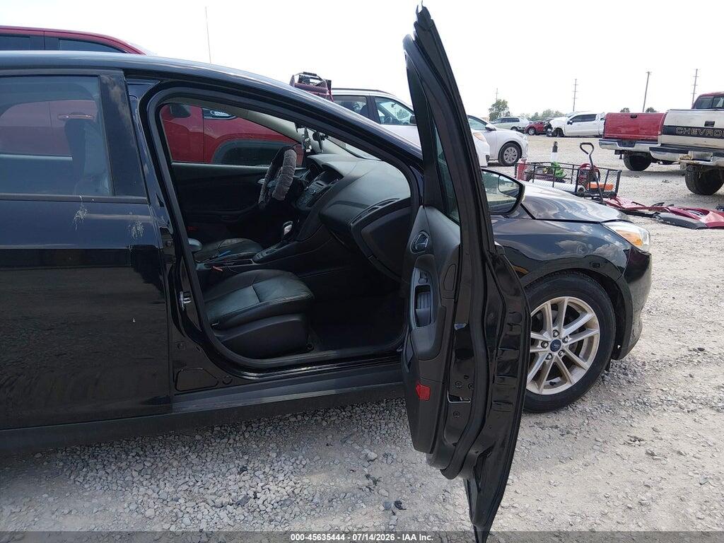1FADP3F28GL305445 2016 FORD FOCUS photo no. 5