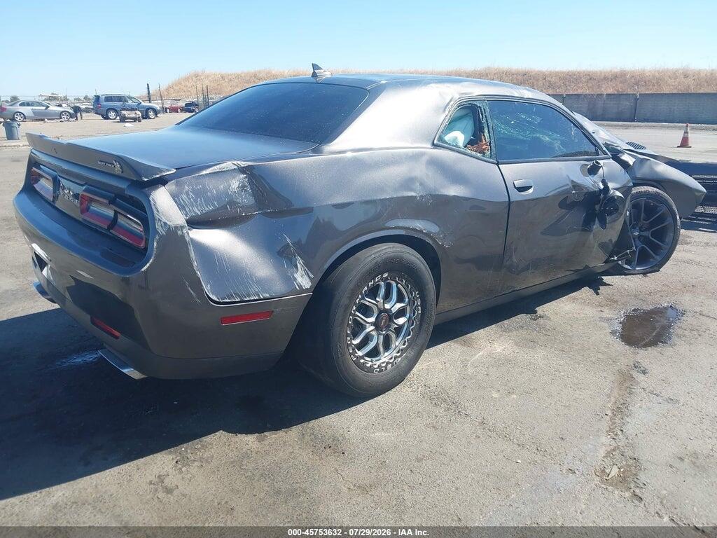 2C3CDZFJ5LH206358 2020 DODGE CHALLENGER photo no. 4