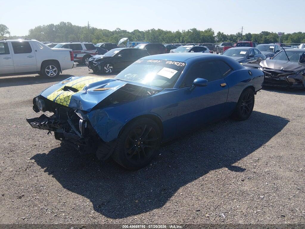 2C3CDZFJXLH235810 2020 DODGE CHALLENGER photo no. 2