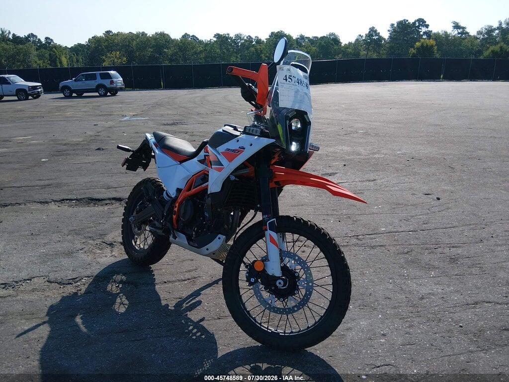 MD2JGJ407TN238445 2026 KTM 390 photo no. 1