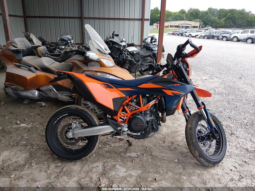 VBKLSX407TM786255 2026 KTM 690 SMC (CANADA photo no. 12