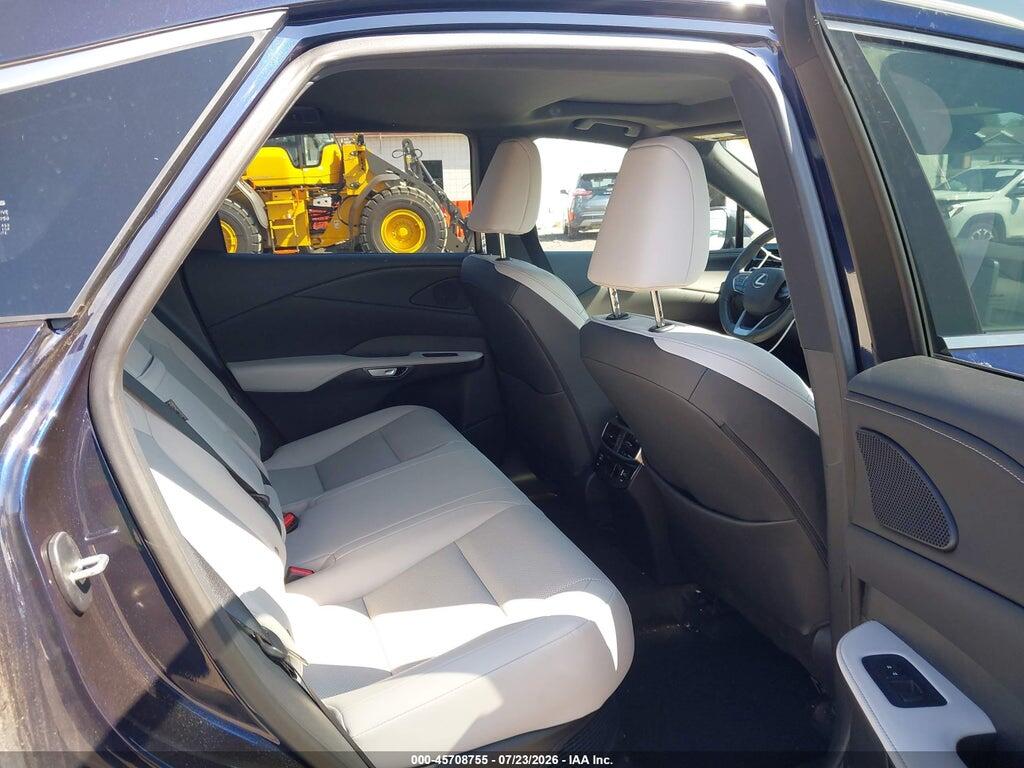2T2BBMCAXTC123874 2026 LEXUS RX 350H photo no. 8