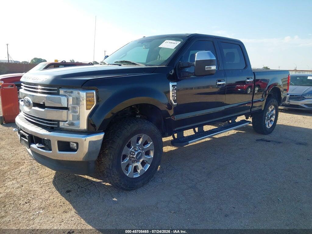 1FT7W2BT5JEB68706 2018 FORD F-250 photo no. 2