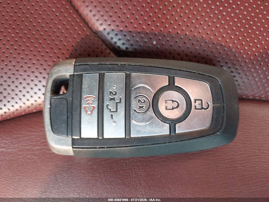 1FT7W2BTXJEC96343 2018 FORD F-250 photo no. 11