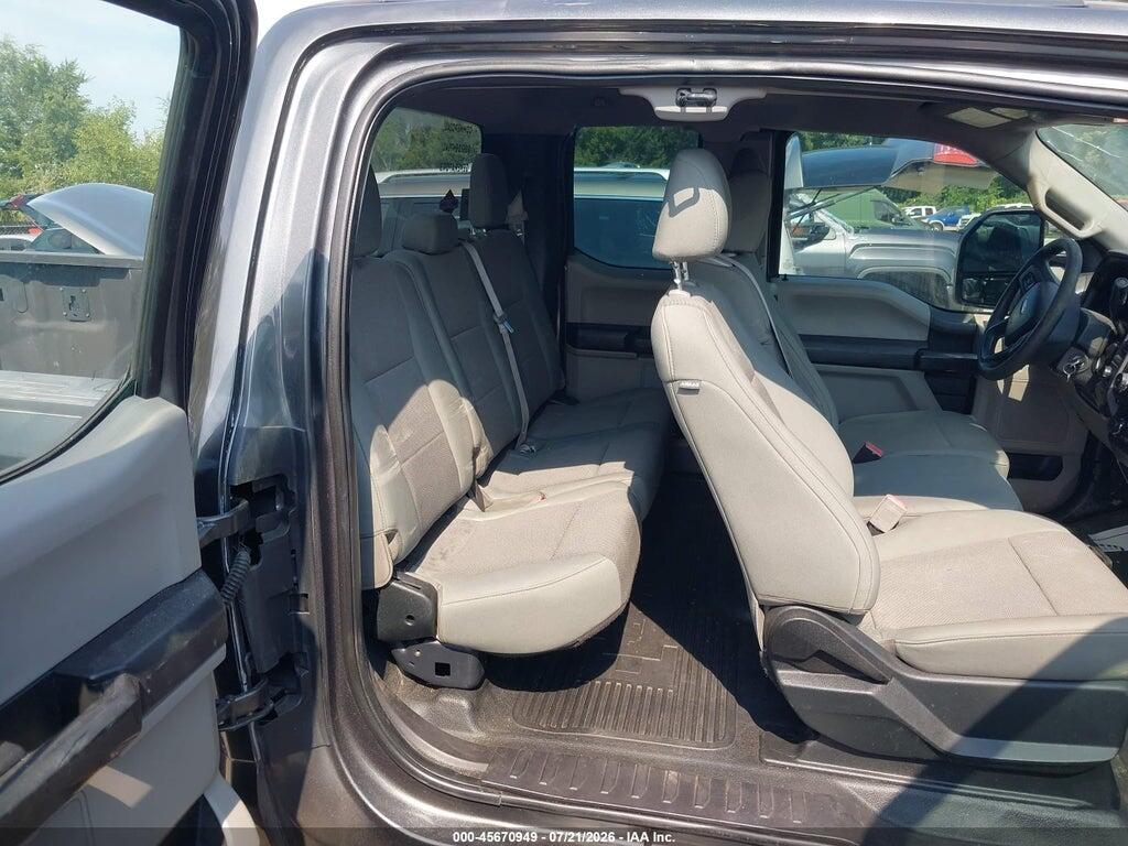 1FT7X2B61JEB74641 2018 FORD F-250 photo no. 8