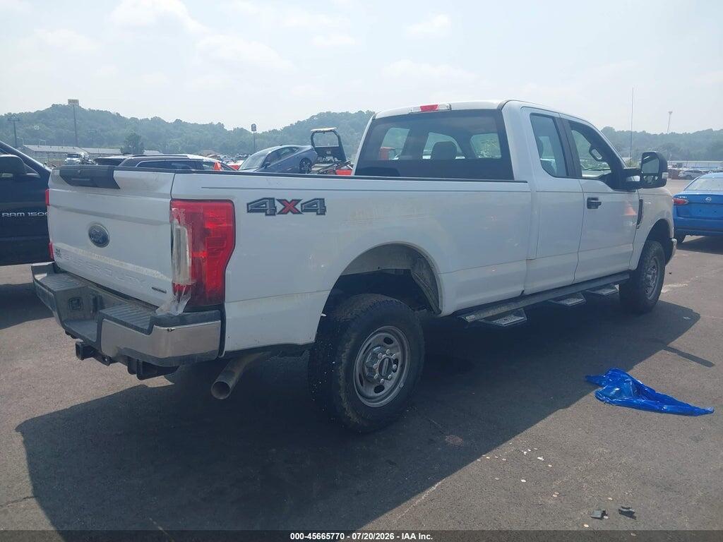 1FT7X2B65JEB92530 2018 FORD F-250 photo no. 4