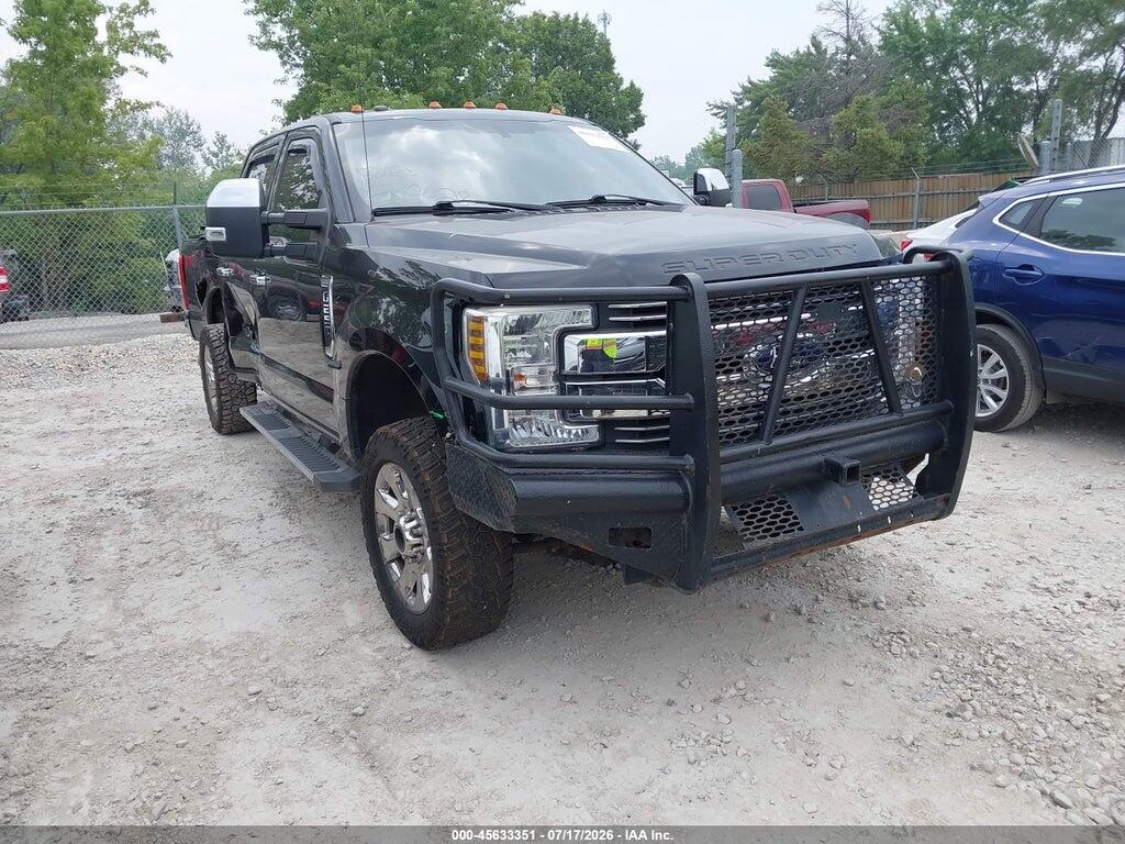 1FT7W2B69JEB68136 2018 FORD F-250 photo no. 1