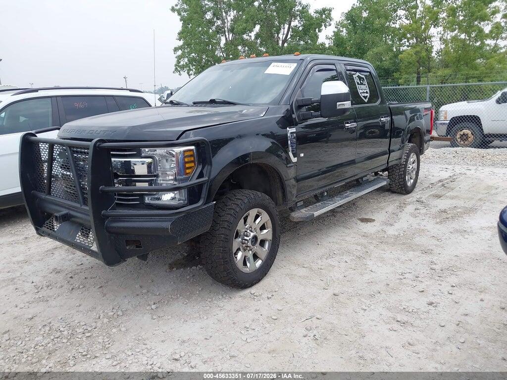 1FT7W2B69JEB68136 2018 FORD F-250 photo no. 2