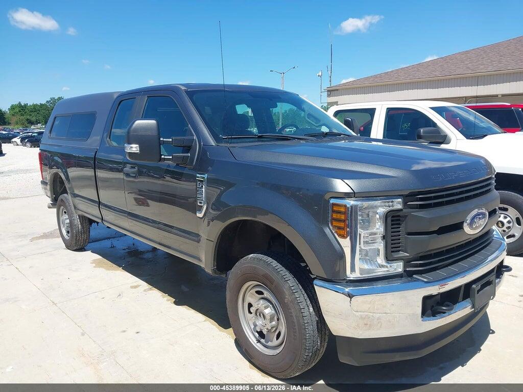 1FT8X3B66JEC84000 2018 FORD F-350 photo no. 1