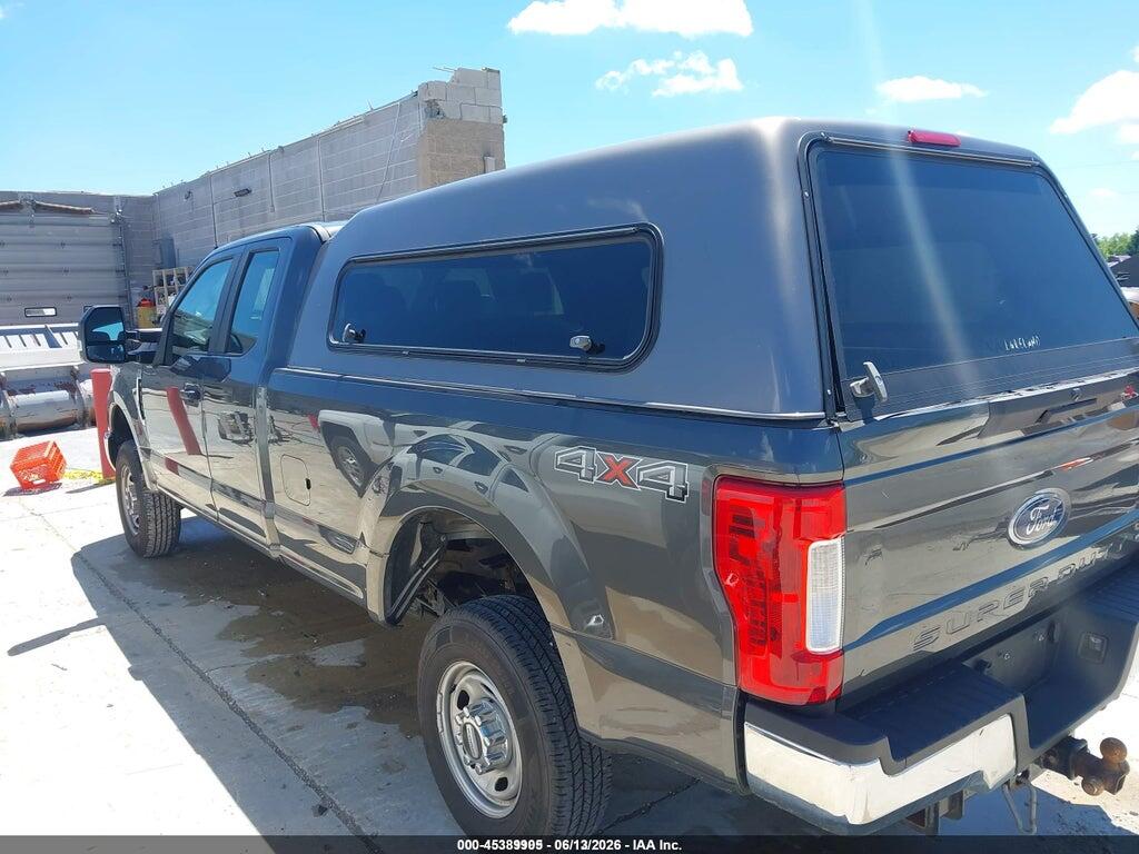 1FT8X3B66JEC84000 2018 FORD F-350 photo no. 3