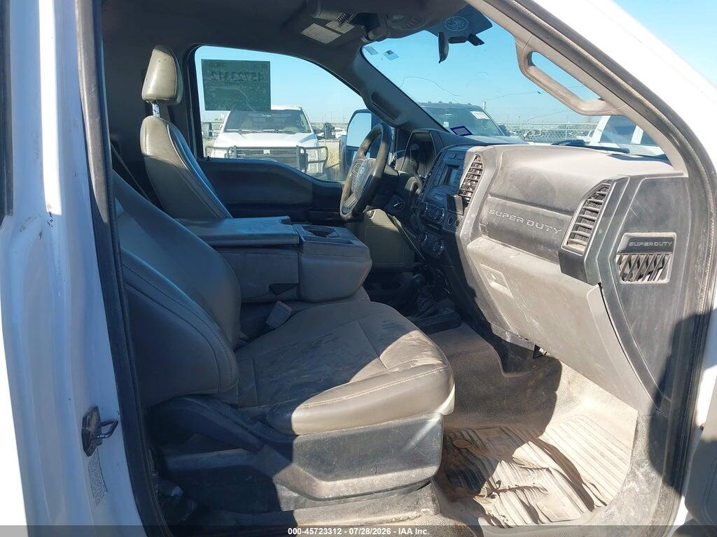 1FDUF5HY6JDA03028 2018 FORD F-550 CHASSIS photo no. 8