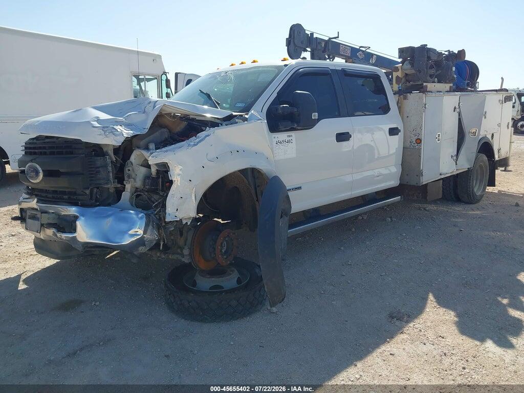 1FD0W5HT3JEC94424 2018 FORD F-550 CHASSIS photo no. 2