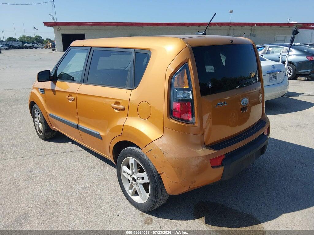 KNDJT2A27B7303049 2011 KIA SOUL photo no. 3