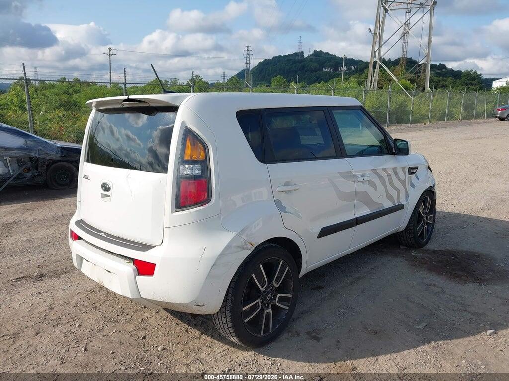 KNDJT2A28B7725928 2011 KIA SOUL photo no. 4