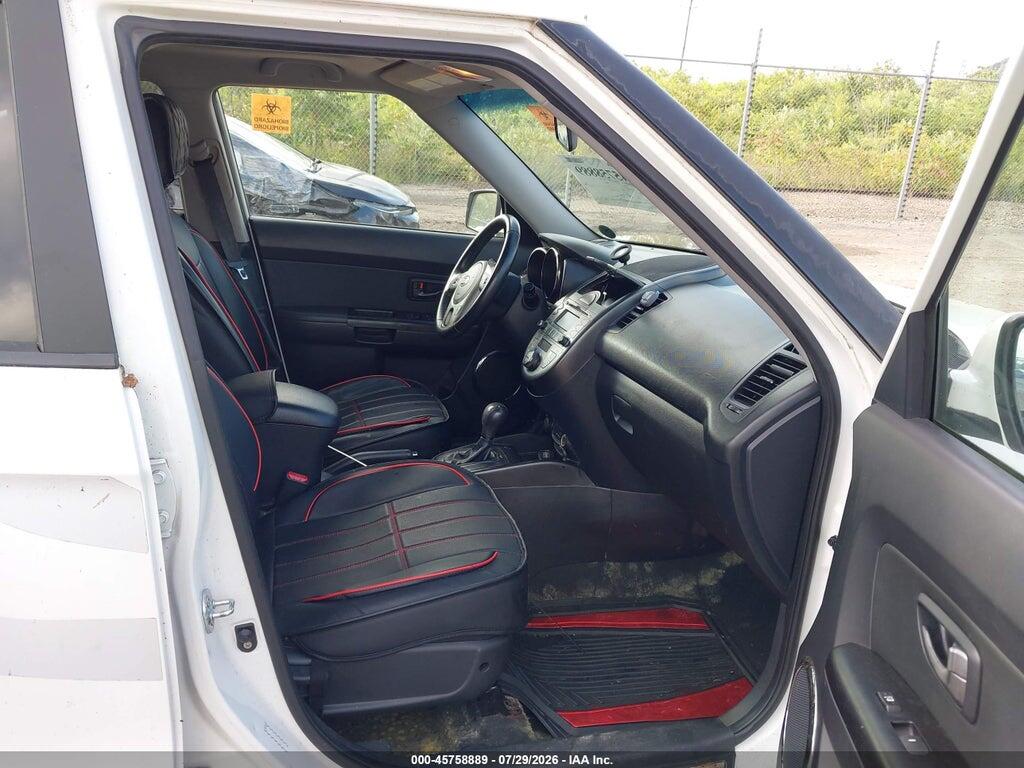 KNDJT2A28B7725928 2011 KIA SOUL photo no. 5
