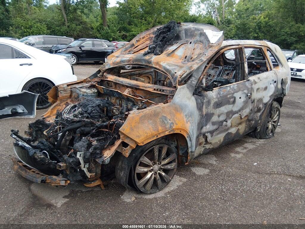 5XYKWDA21BG116514 2011 KIA SORENTO photo no. 2