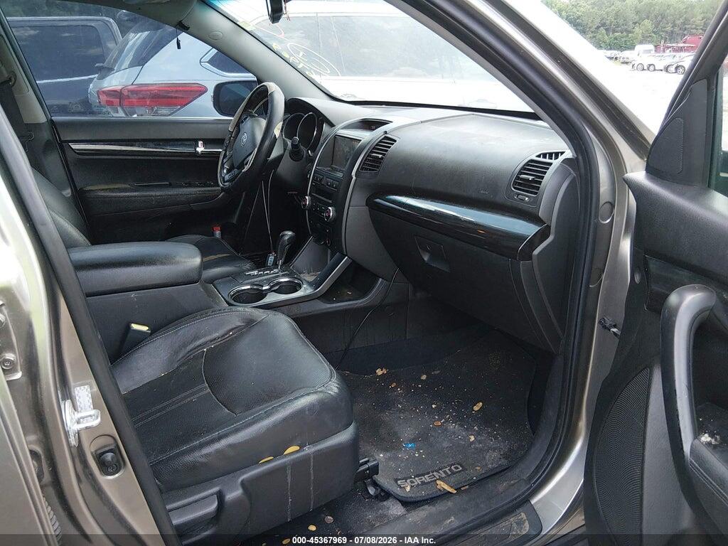5XYKU4A28BG023608 2011 KIA SORENTO photo no. 10