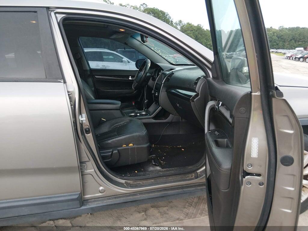 5XYKU4A28BG023608 2011 KIA SORENTO photo no. 5