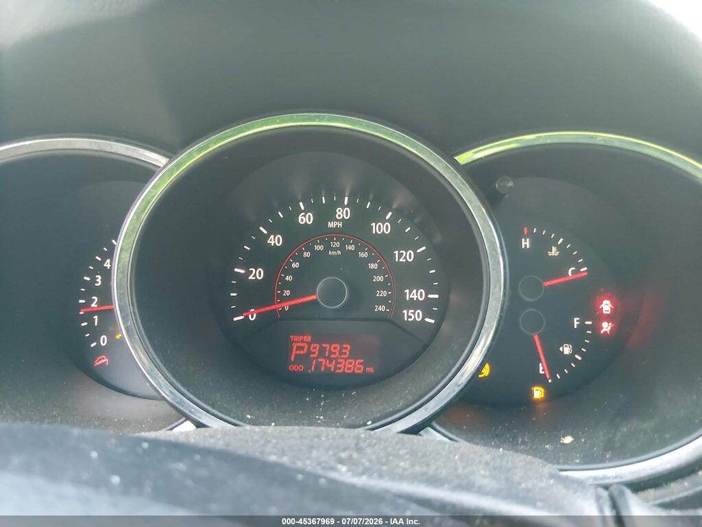 5XYKU4A28BG023608 2011 KIA SORENTO photo no. 7