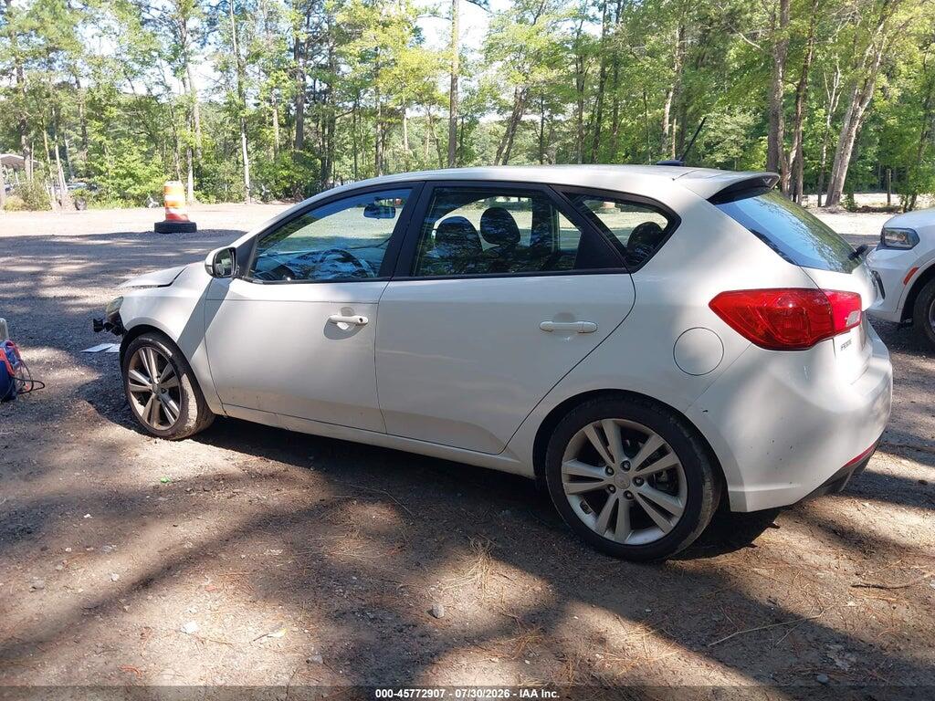 KNAFW5A30B5335423 2011 KIA FORTE photo no. 3