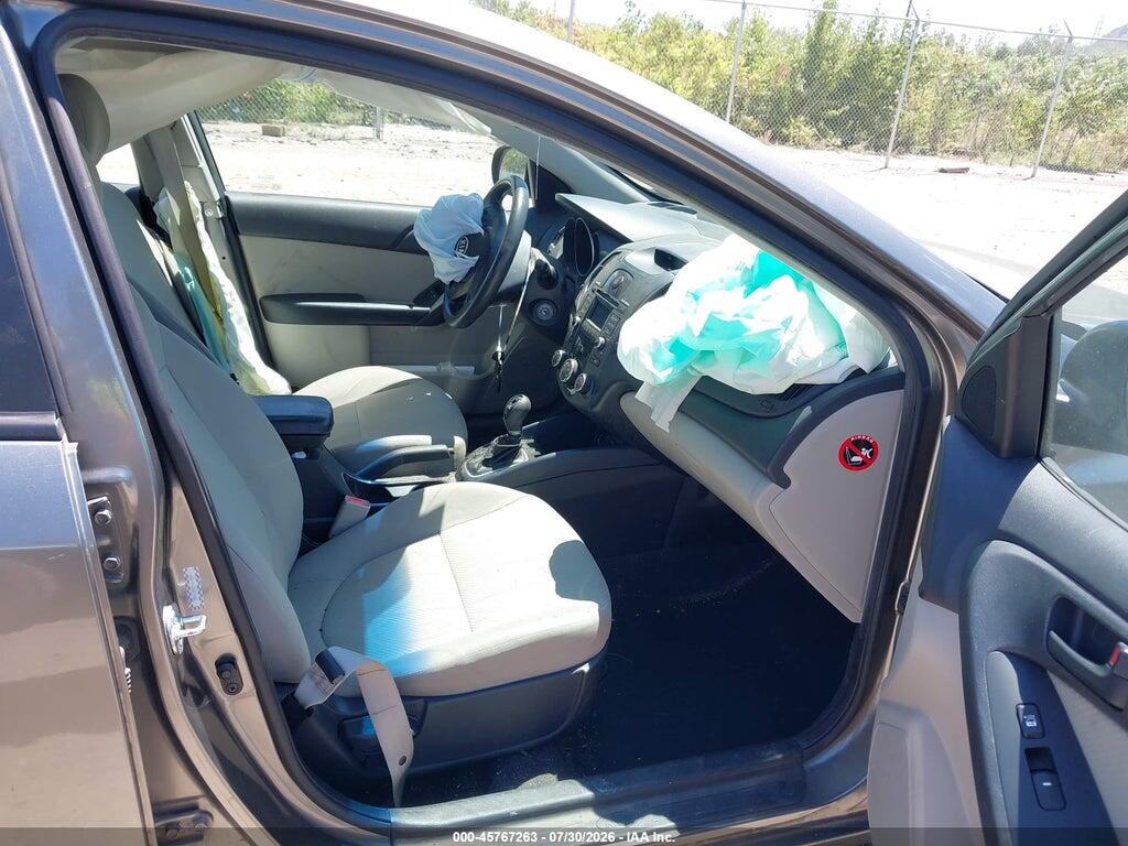KNAFU4A23B5355916 2011 KIA FORTE photo no. 5