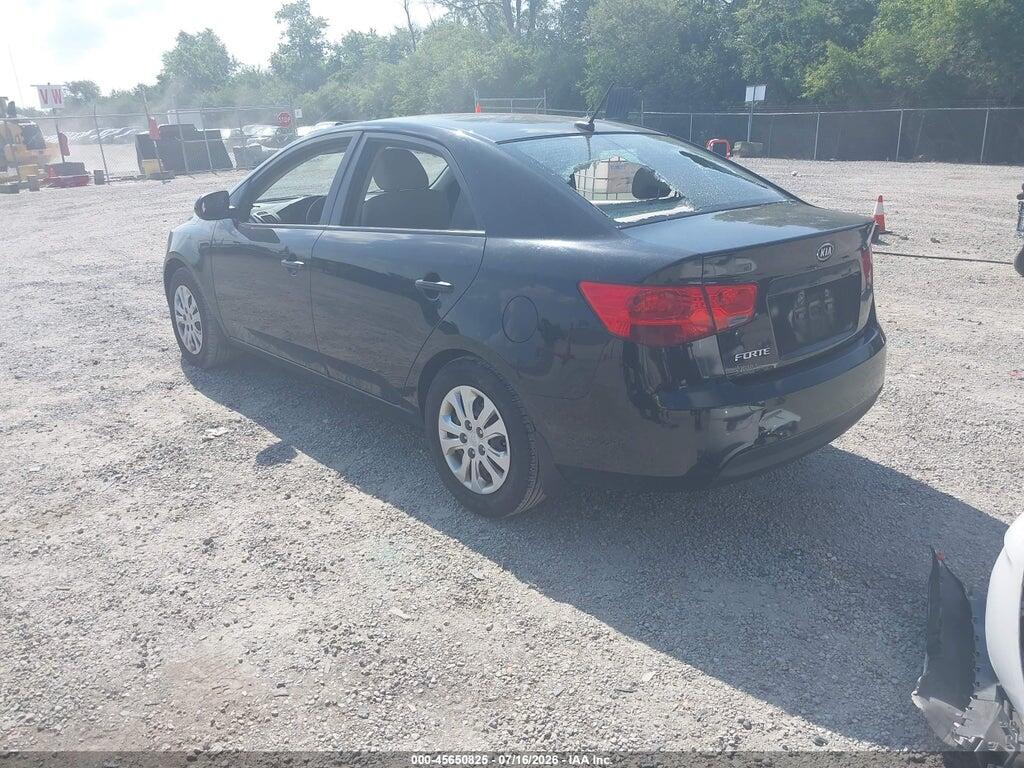 KNAFT4A2XB5376328 2011 KIA FORTE photo no. 3