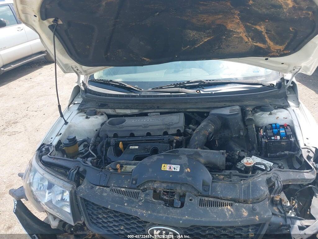 KNAFU6A20B5370918 2011 KIA FORTE KOUP photo no. 10