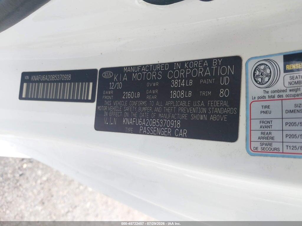 KNAFU6A20B5370918 2011 KIA FORTE KOUP photo no. 9