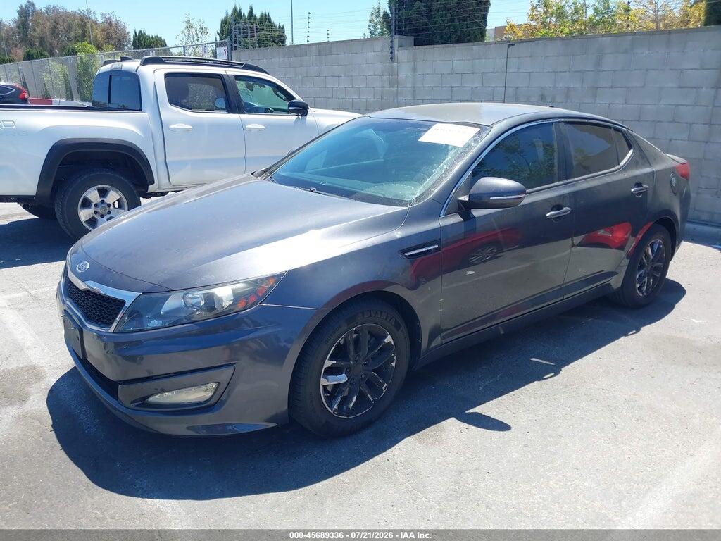 KNAGM4A70B5117733 2011 KIA OPTIMA photo no. 2