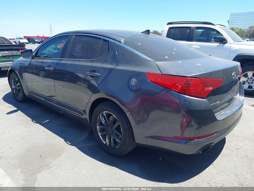 KNAGM4A70B5117733 2011 KIA OPTIMA photo no. 3