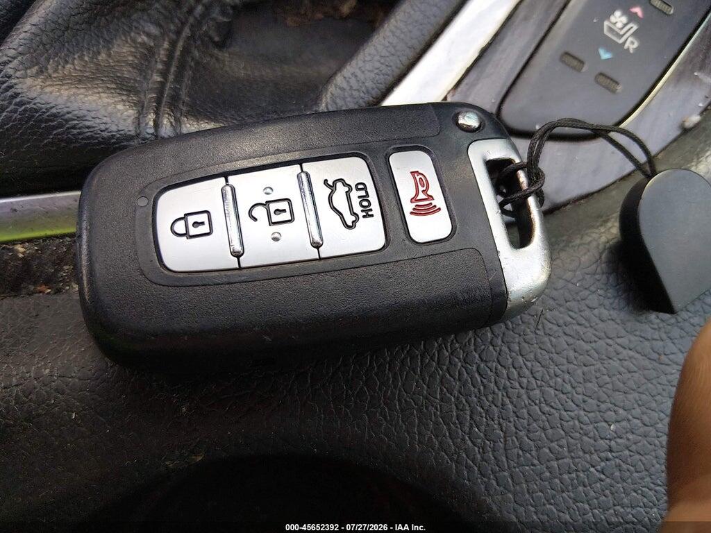 KNAGN4A70B5173068 2011 KIA OPTIMA photo no. 11