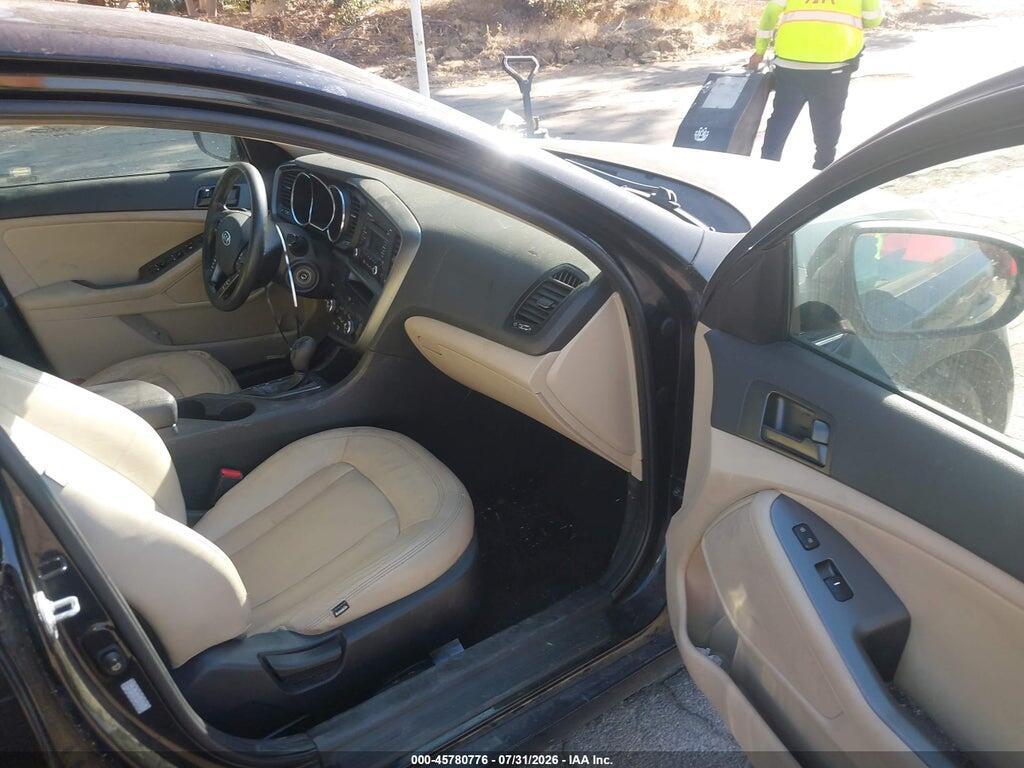 KNAGM4A74B5155126 2011 KIA OPTIMA photo no. 5