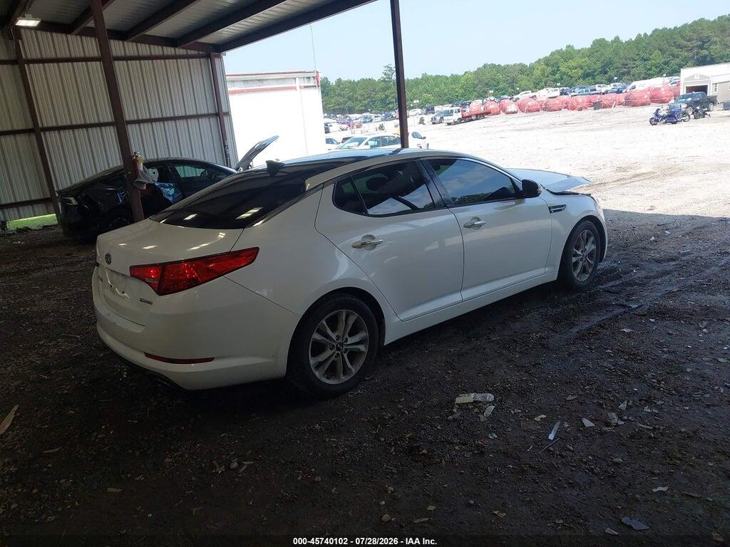 KNAGN4A70B5185477 2011 KIA OPTIMA photo no. 4