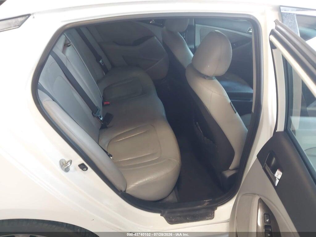 KNAGN4A70B5185477 2011 KIA OPTIMA photo no. 8