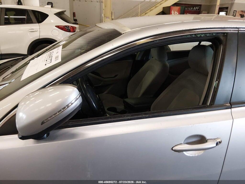 KNAGM4A79B5167482 2011 KIA OPTIMA photo no. 6