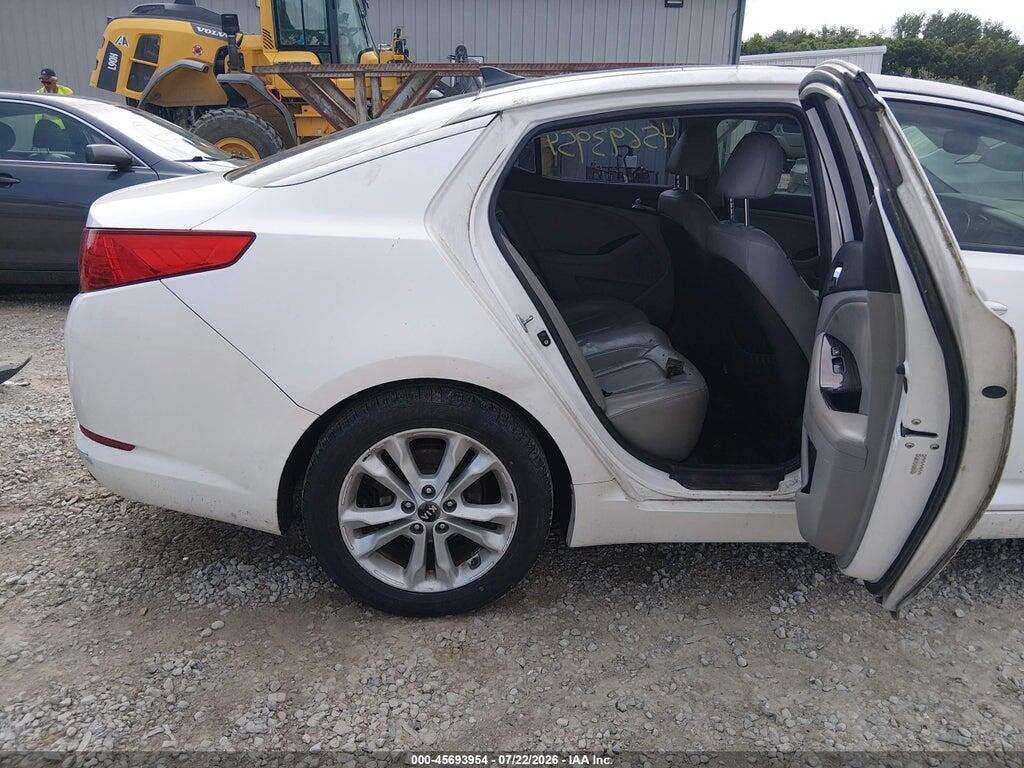 KNAGN4A77B5058466 2011 KIA OPTIMA photo no. 8