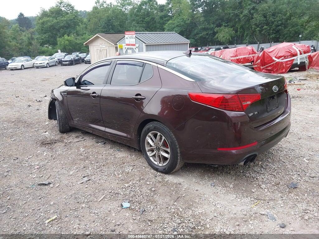 KNAGM4A79B5067320 2011 KIA OPTIMA photo no. 3